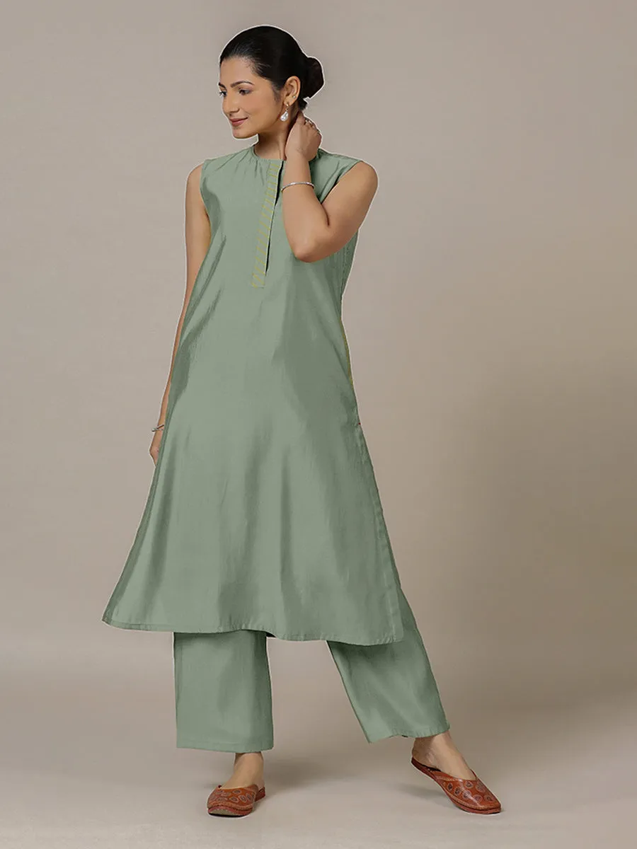 Adah x Rozaana | A Line Kurta in Mint Green with Thread Work | Coords or Only Kurta