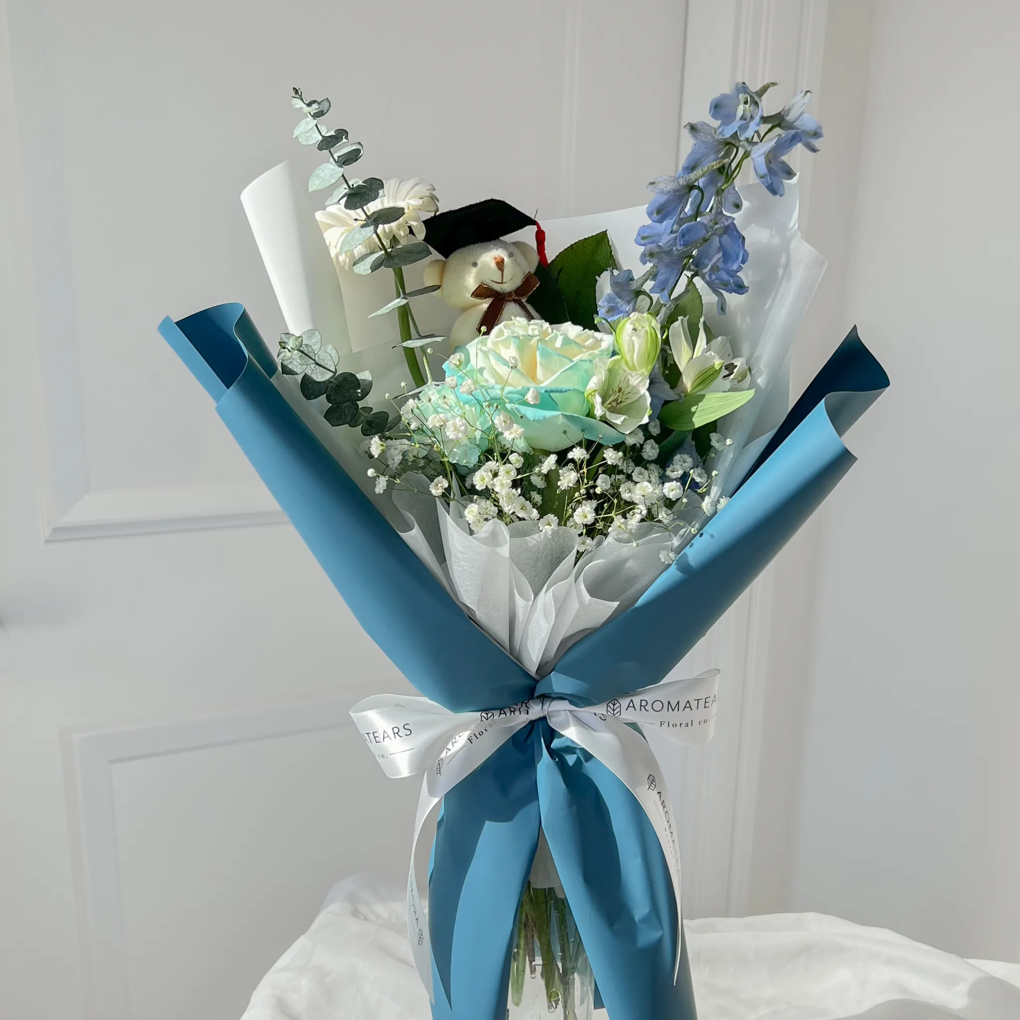 Designer's Choice Simple Mixed Fresh Bouquet