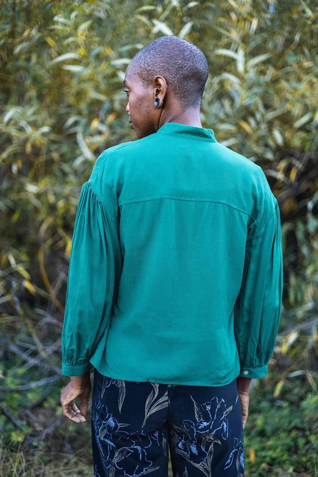 Drama Top in Emerald Green