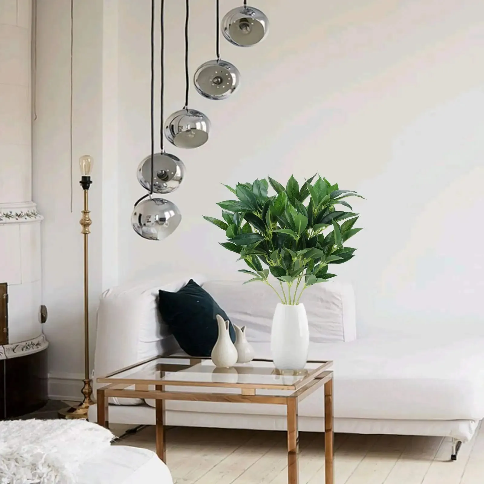 Evergreen Laurel Leaf Bunch